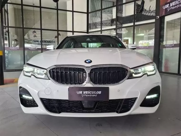 BMW 320i Branco 1