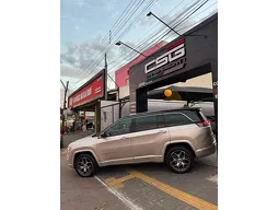 Jeep Commander
