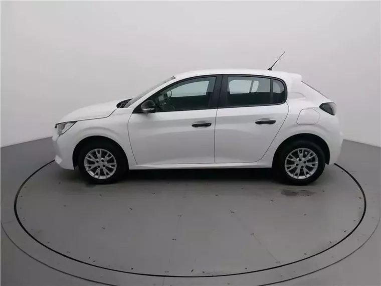 Peugeot 208 Branco 12