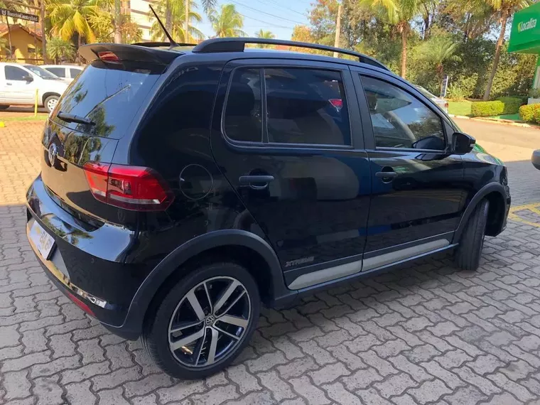 Volkswagen Fox Preto 5