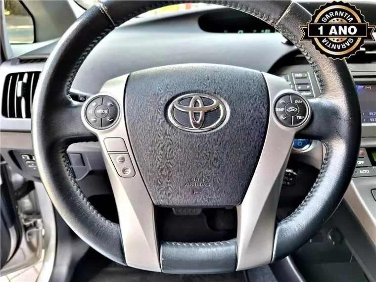 Toyota Prius Prata 4