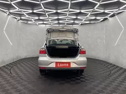 Volkswagen Voyage