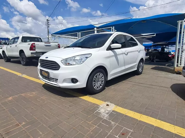 Ford KA Branco 12