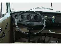 Volkswagen Kombi