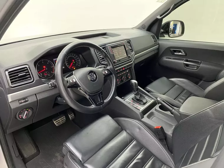 Volkswagen Amarok Prata 16