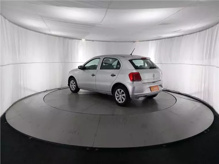 Volkswagen Gol Prata 13