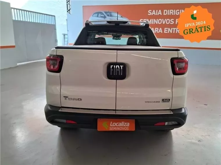 Fiat Toro Branco 2