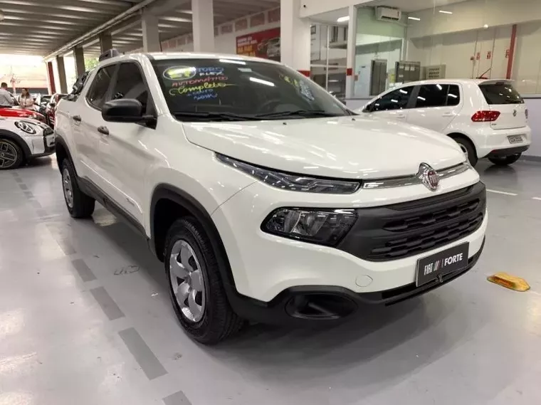 Fiat Toro Branco 4