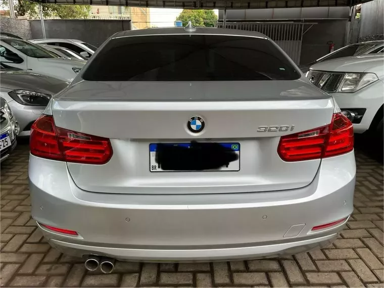 BMW 328i Prata 10