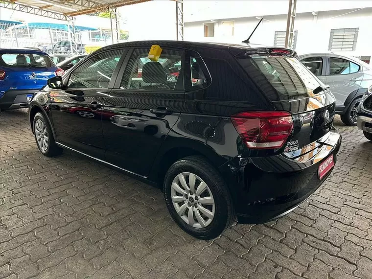 Volkswagen Polo Hatch Preto 8