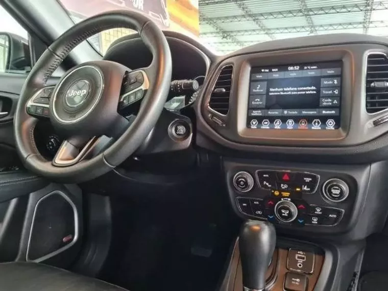 Jeep Compass Marrom 4