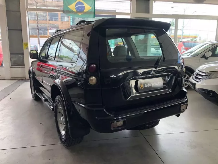 Mitsubishi Pajero Sport Preto 7