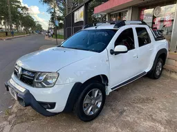 Renault Duster Oroch