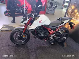 CB 500