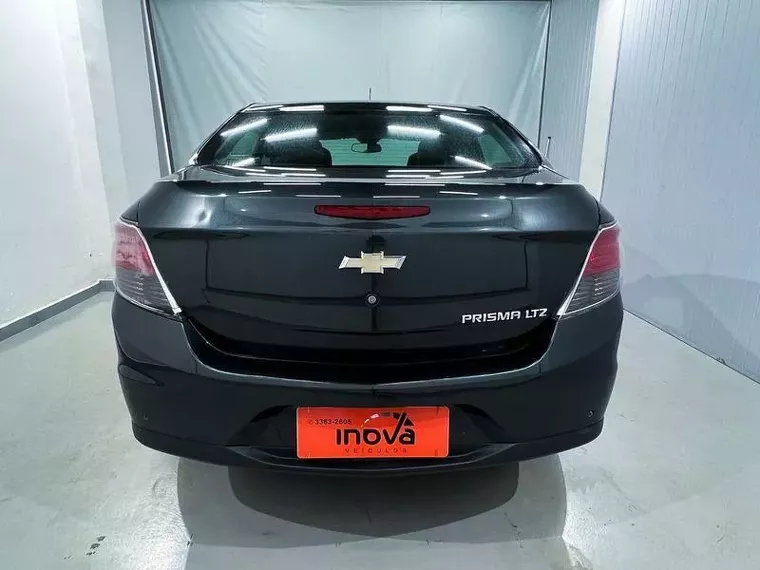 Chevrolet Prisma Cinza 7