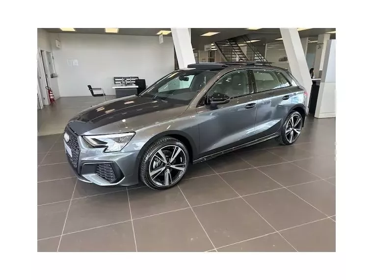 Audi A3 Cinza 6