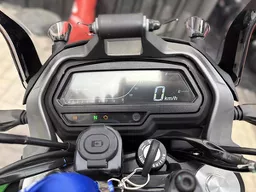 Bajaj Dominar