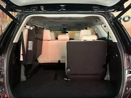 Toyota Hilux SW4