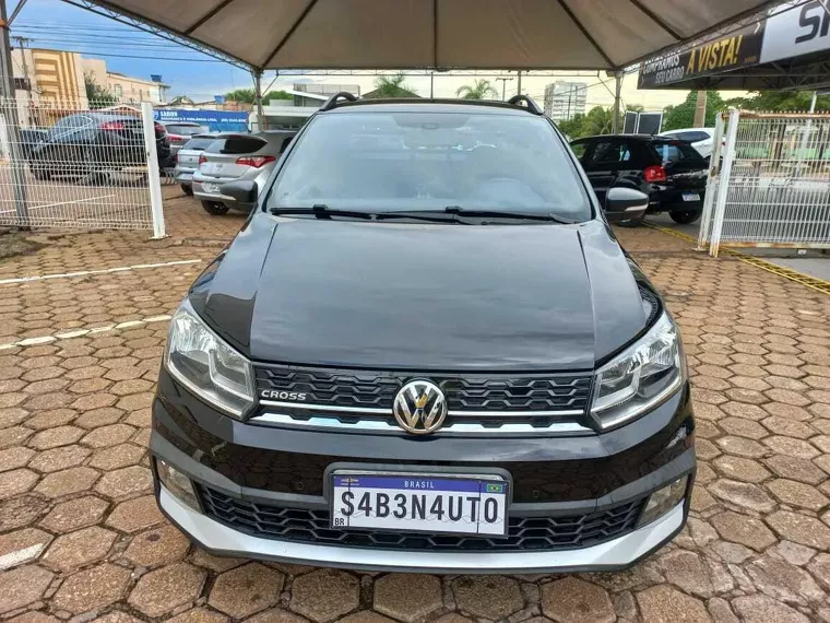 Volkswagen Saveiro Preto 7