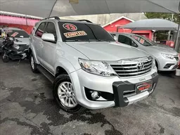 Toyota Hilux SW4
