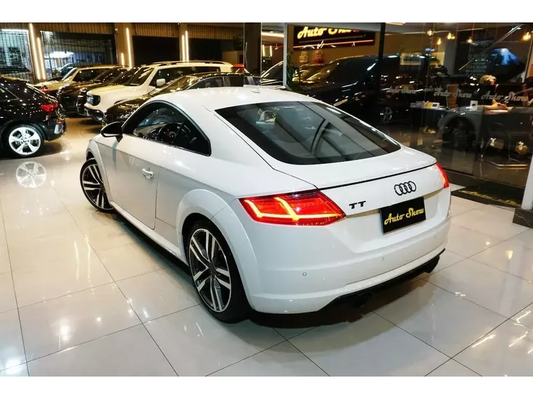 Audi TT Branco 11