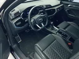 Audi RS Q3