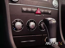 Mercedes-benz SLK 200