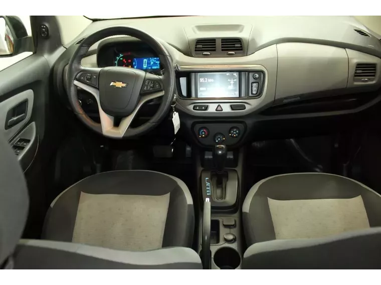 Chevrolet Spin Preto 4