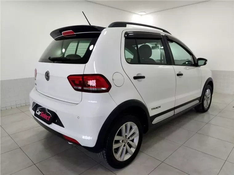 Volkswagen Fox Branco 15