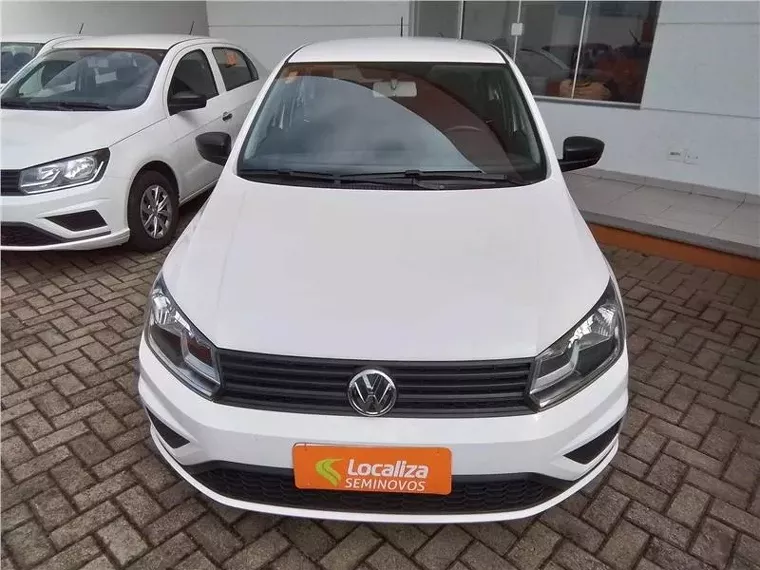 Volkswagen Voyage Branco 1