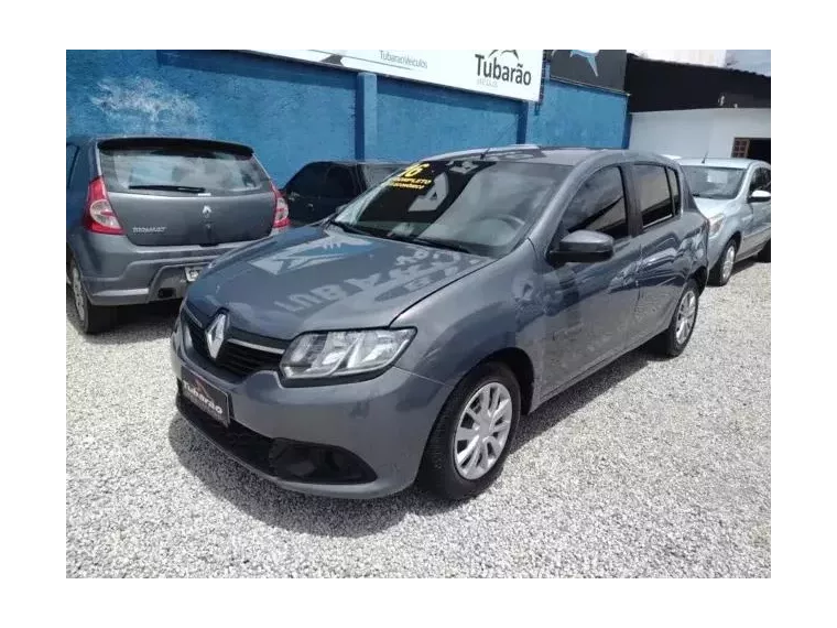 Renault Sandero Cinza 1