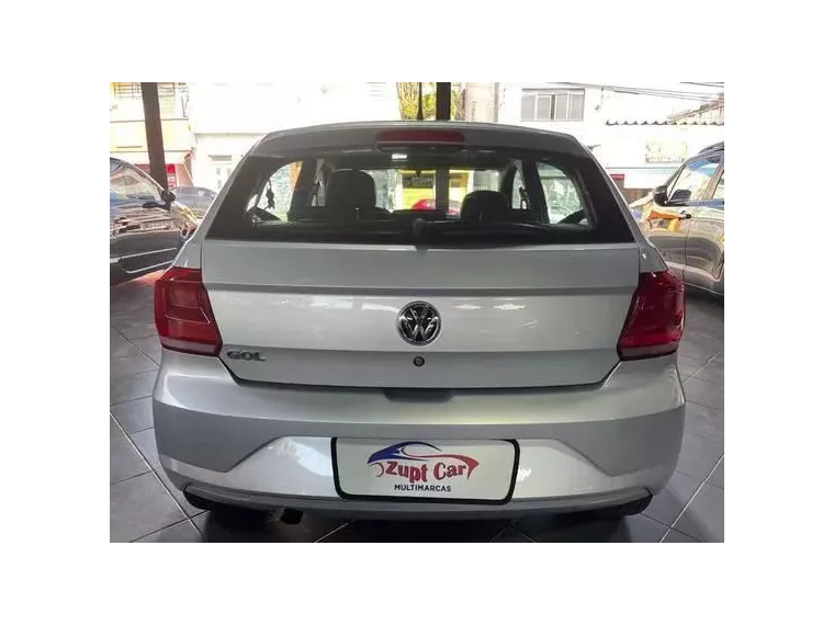 Volkswagen Gol Prata 6