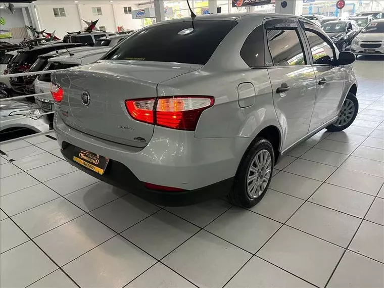 Fiat Grand Siena Prata 4