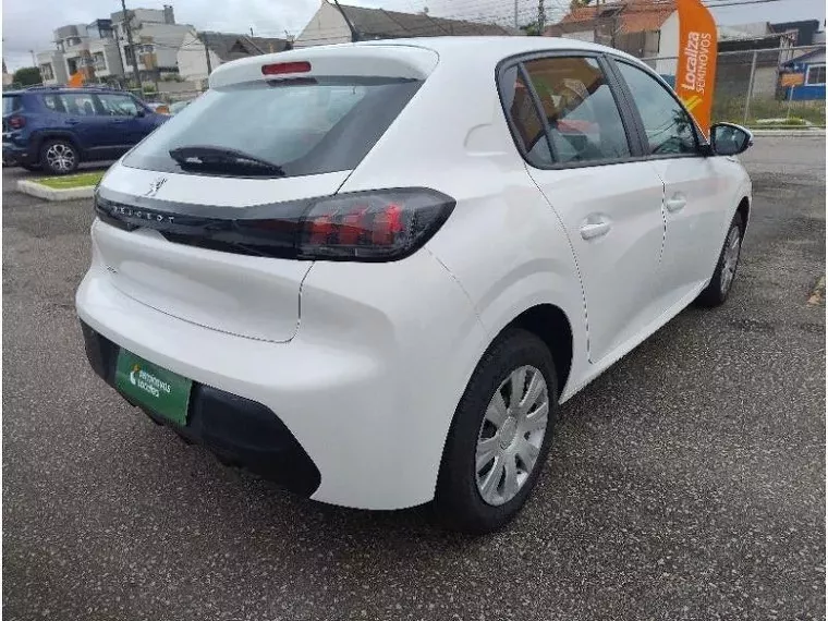 Peugeot 208 Branco 5