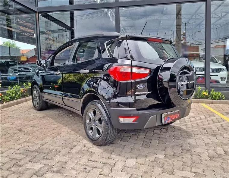 Ford Ecosport Preto 4