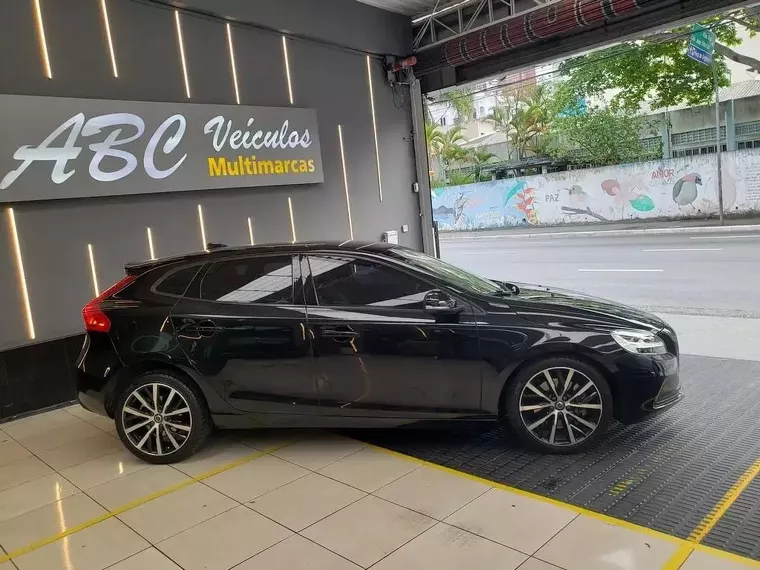 Volvo V40 Preto 6