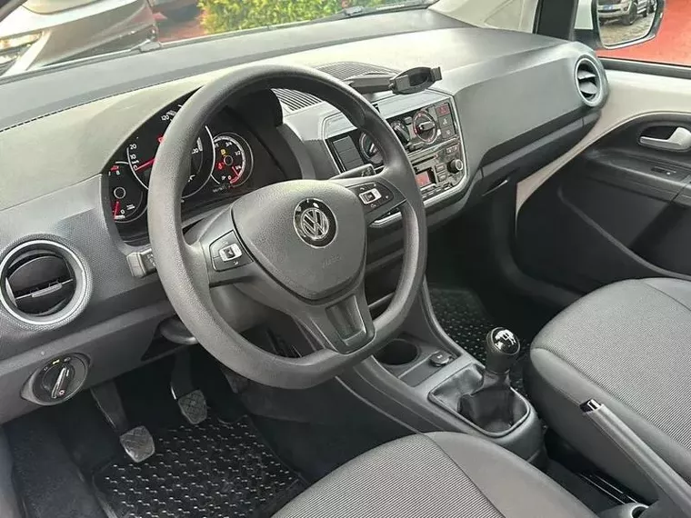 Volkswagen UP Branco 8