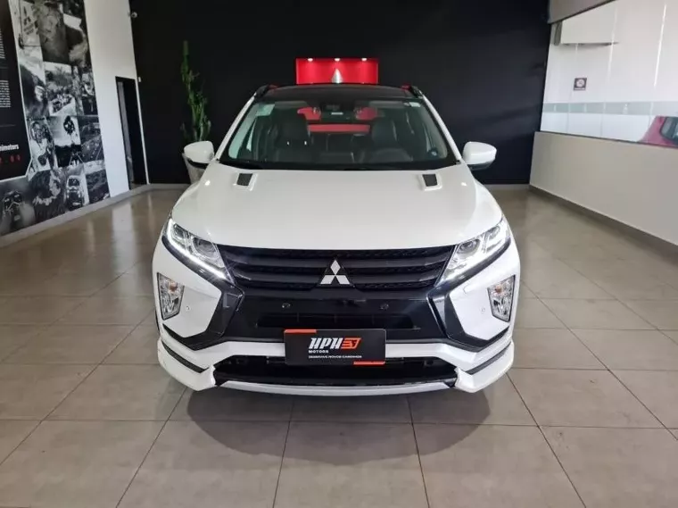 Mitsubishi Eclipse Cross Branco 7