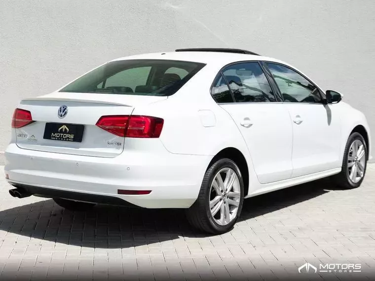 Volkswagen Jetta Branco 15