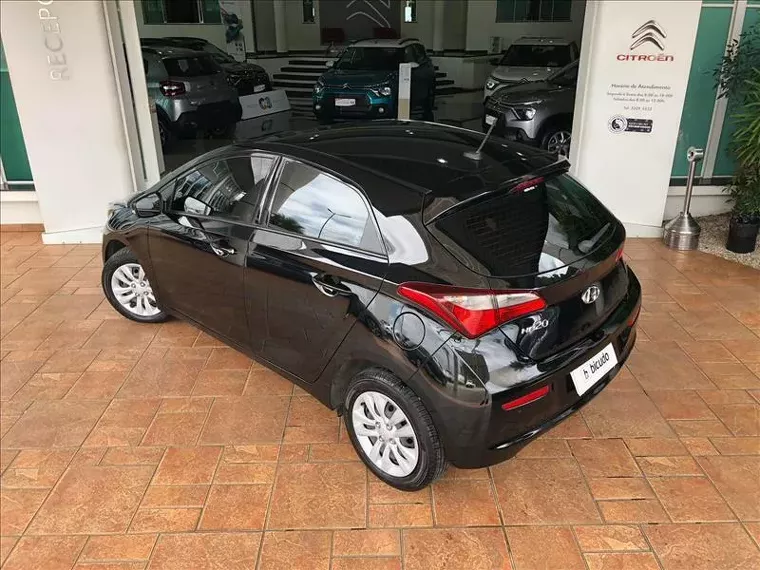 Hyundai HB20 Preto 7