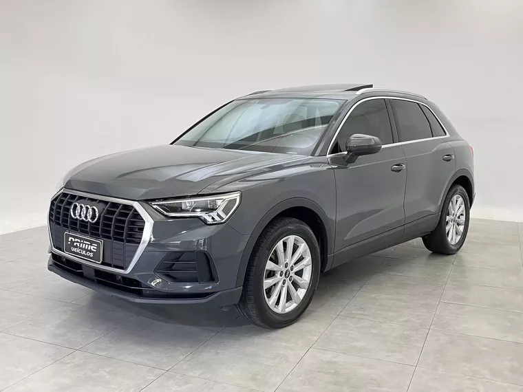 Audi Q3 Cinza 19