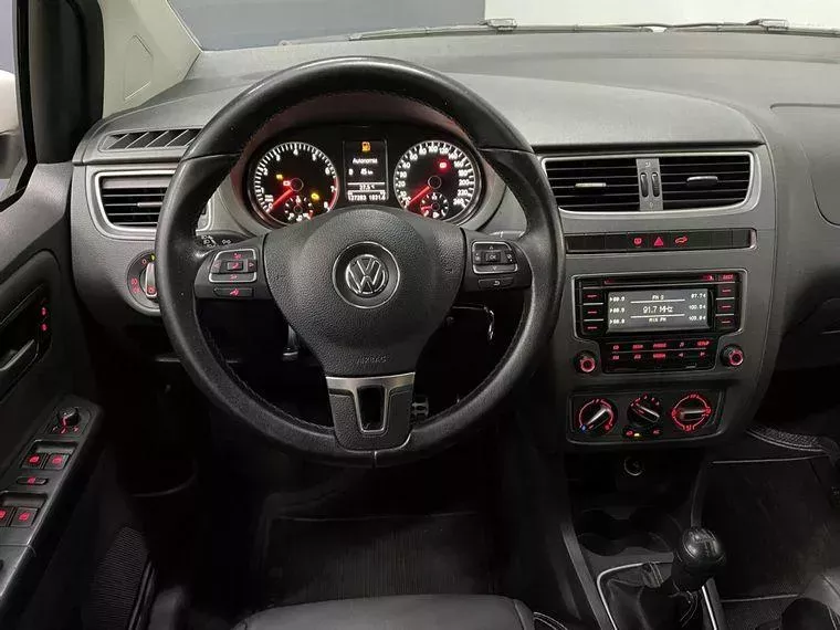 Volkswagen Crossfox Branco 8