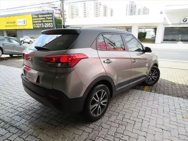 Hyundai Creta Prata 6