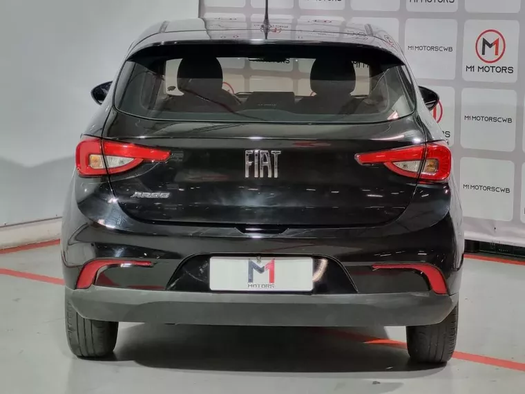 Fiat Argo Preto 6