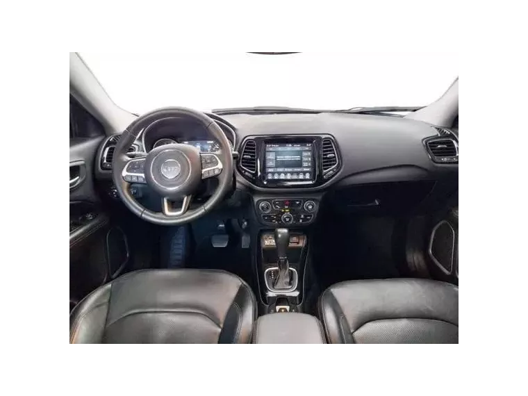 Jeep Compass Prata 11