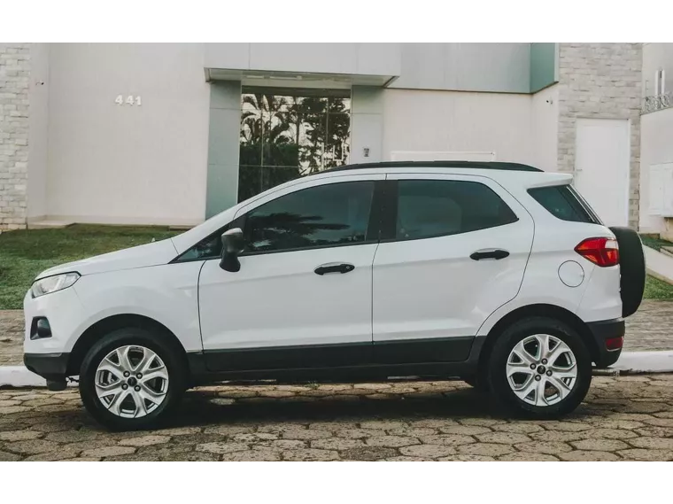 Ford Ecosport Branco 7