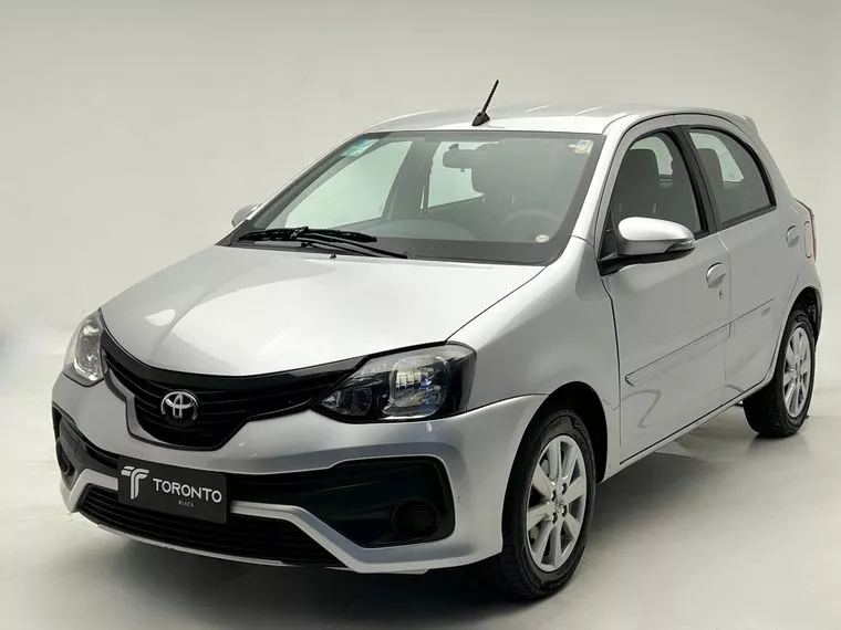 Toyota Etios 1.5 X Plus 16V 2021