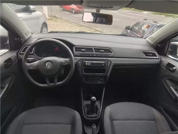 Volkswagen Voyage Prata 3