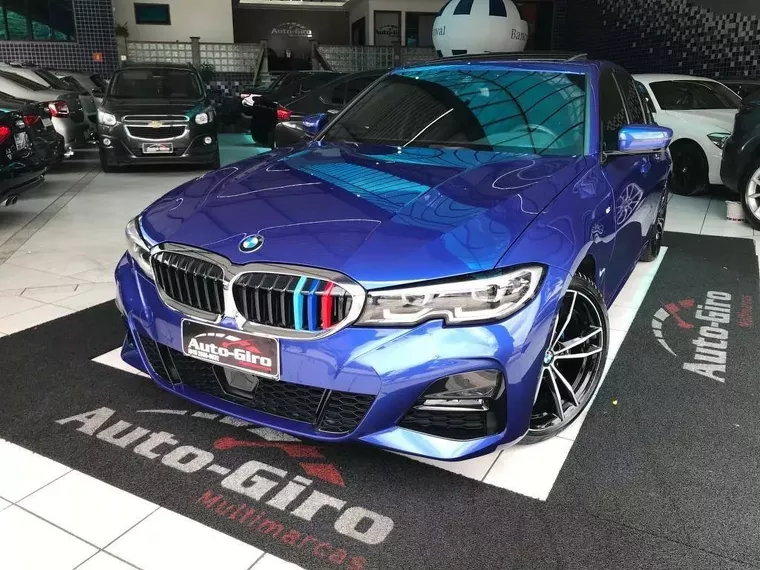 BMW 320i Azul 10