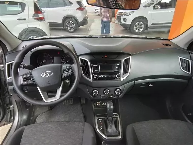 Hyundai Creta Prata 4